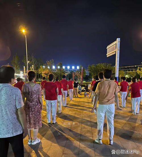 当小区广场舞队进军元宇宙(小区广场舞违法吗)